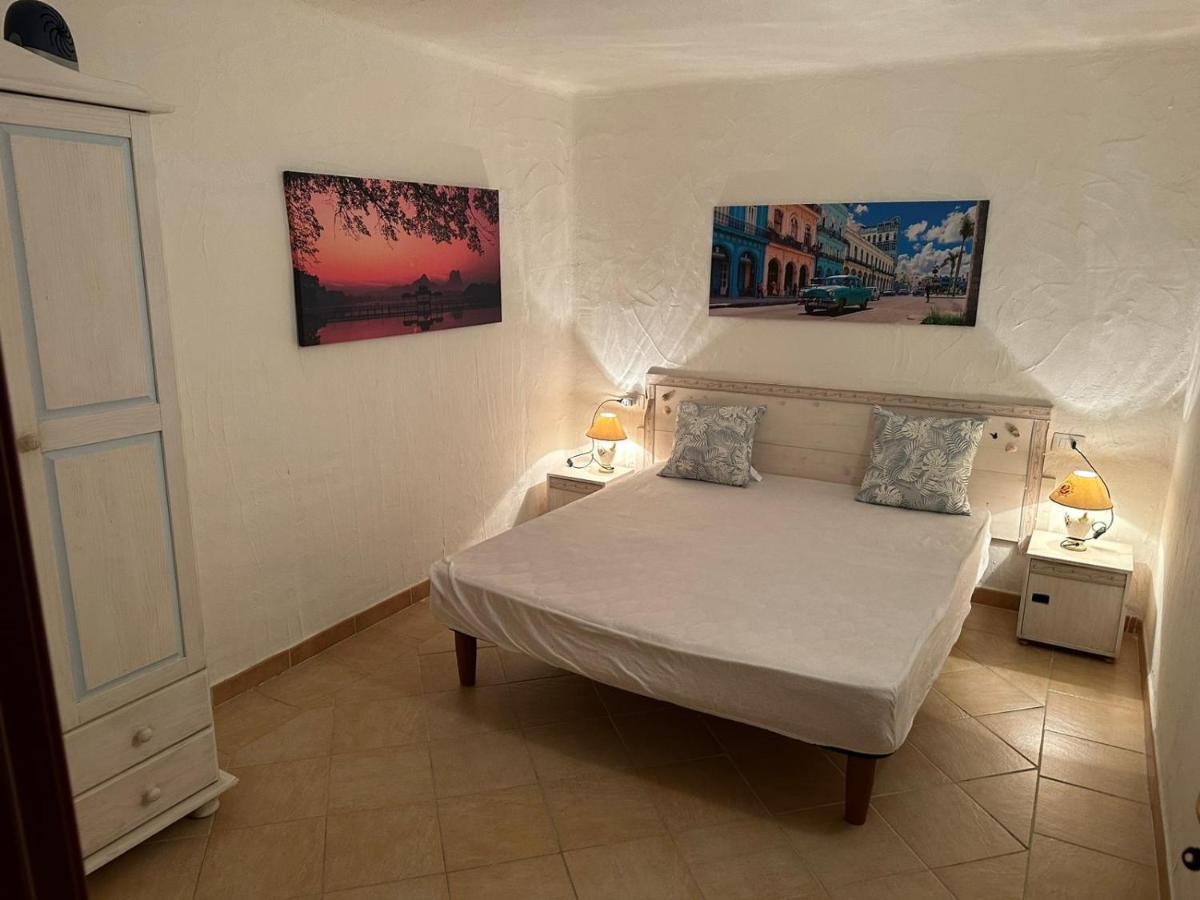 Lightblue-Celeste Central Apartment In Porto Rotondo Exterior foto